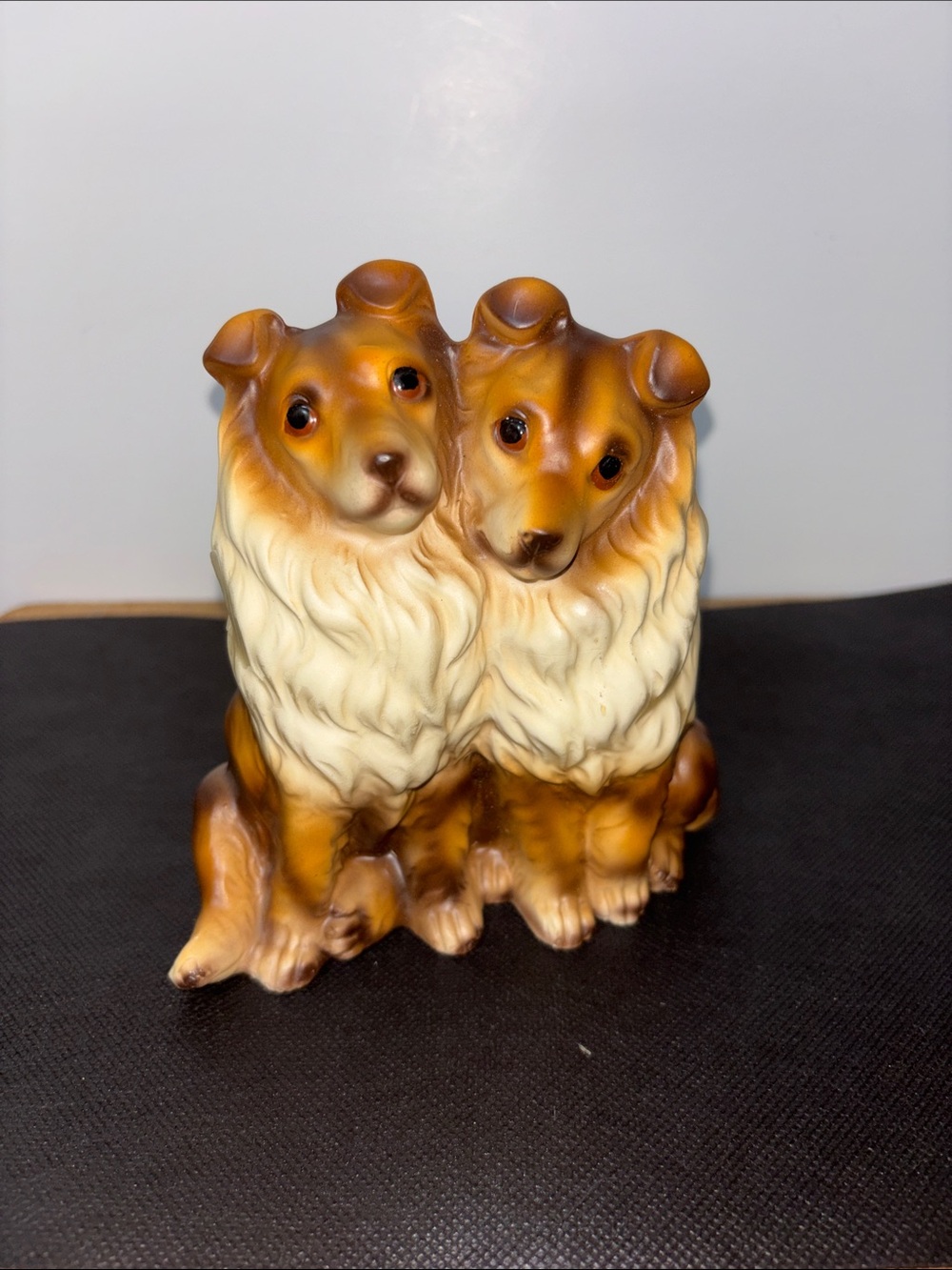 Vintage Twin Collie Dog Figurine - Brown and Cream Ceramic 6” Japan